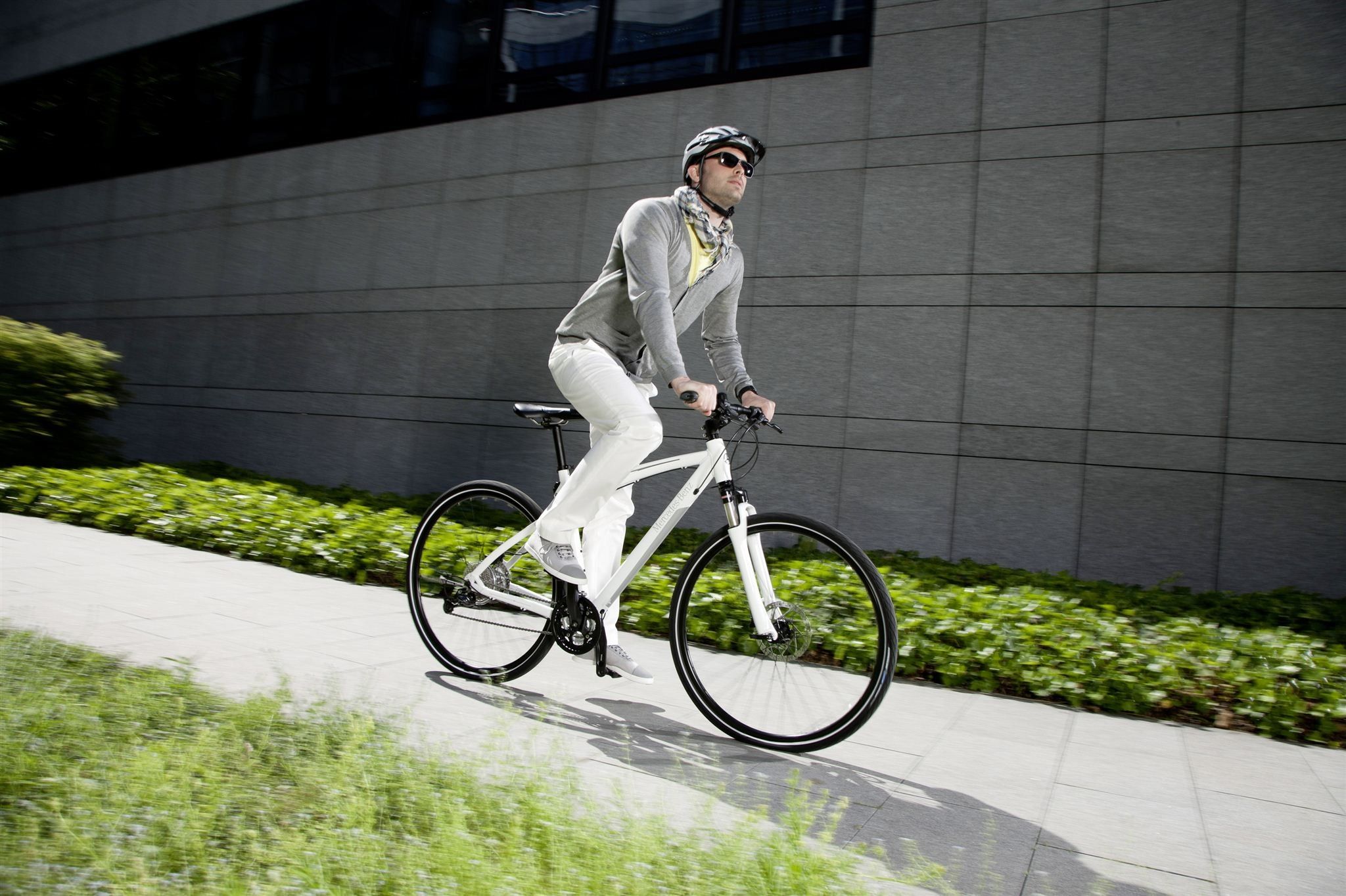 велосипед mercedes-benz fitness bike